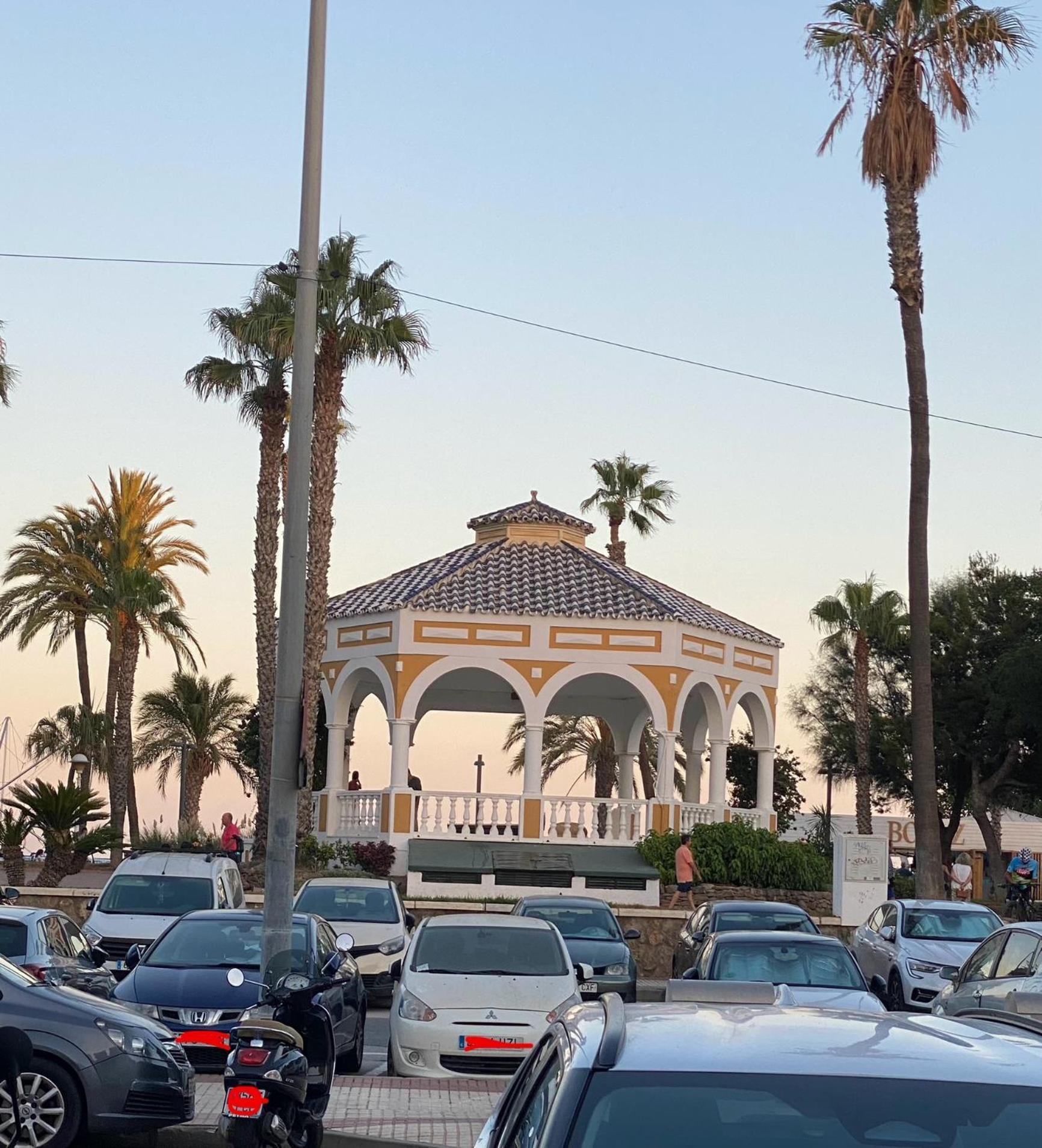 Casa Alicia Lägenhet Torre Del Mar Exteriör bild